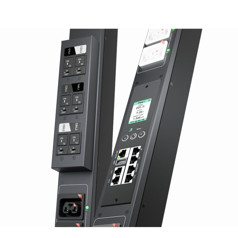 SO-241233I / 3Ph 32A / 22.17kW / 24 x C13, 12 x C19 / 6 x 16A